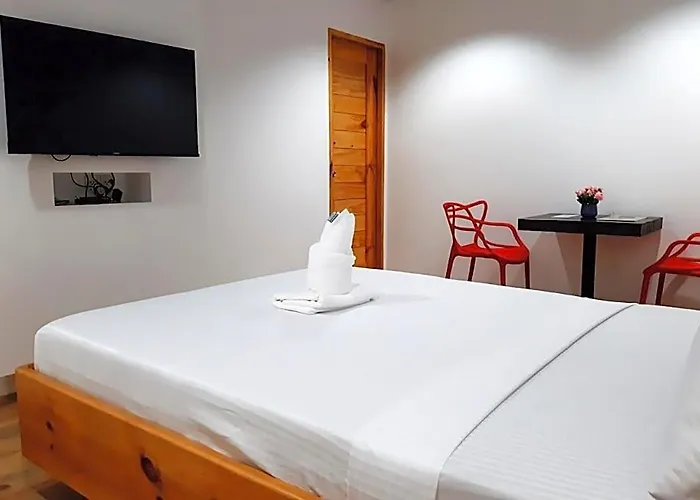 Hotel M Liloan House